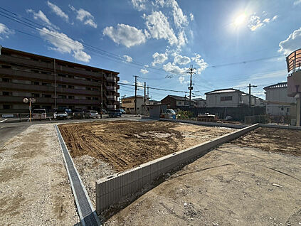 【現地写真 ｜ 2号棟】