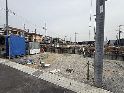 近鉄生駒線「菜畑」駅まで徒歩7分