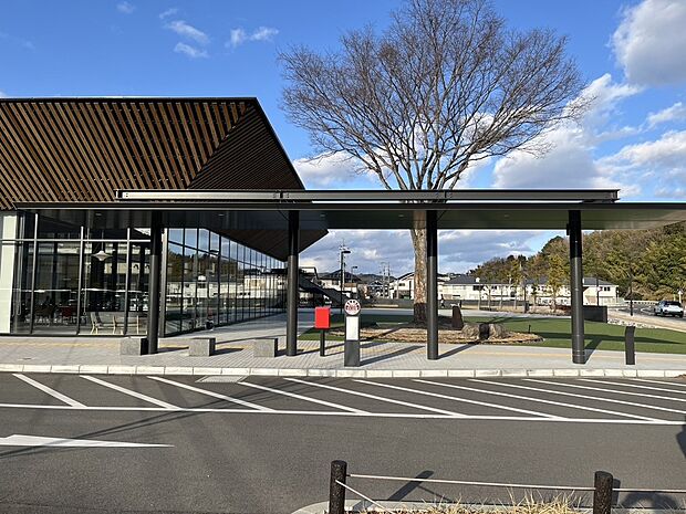 おおのハートバス「まるくる大野」バス停（約450m）