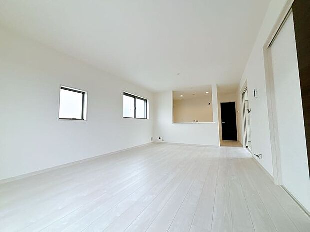 日当り良好のリビング。
明るい空間です◎（同社施工事例）
