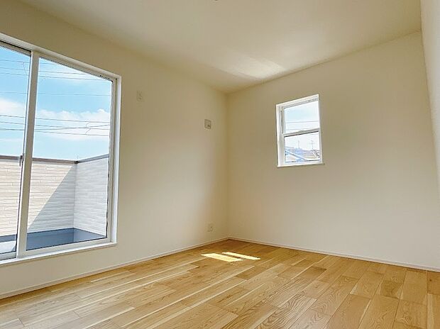 日当り良好の洋室!(同社施工事例)