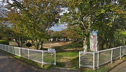 生駒台南公園 540ｍ(徒歩7分)