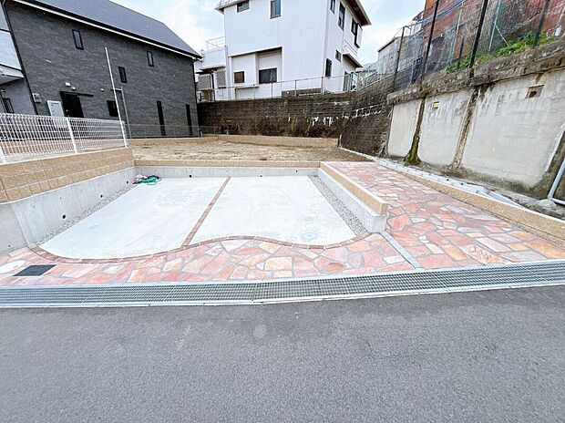 【現地写真】自然に包まれ心が豊かになる明るい街です。新しい住まいで新生活を始めていただくのに最適な環境です。