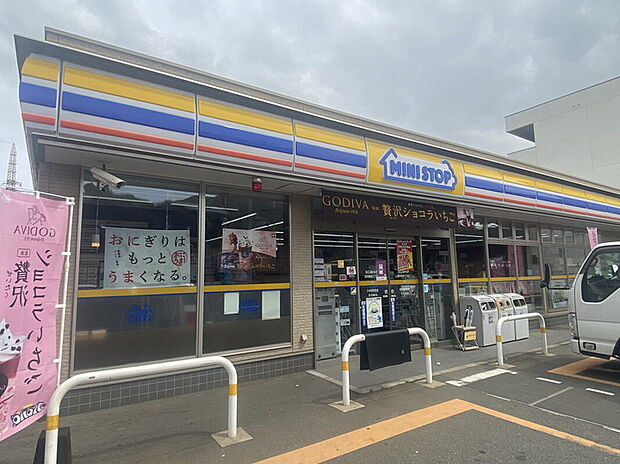 ミニストップ香椎6丁目店