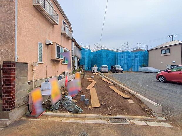 住宅性能評価で耐震等級３（最高等級）を取得！お客様を守る大切な住宅だからこそ、第三者の検査を受けて安心して住んでいただける住宅をご案内させて頂きます。その頑丈さを、ぜひ現地にてご体感くださいませ。