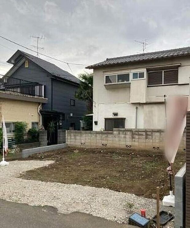 【現地外観写真】住宅性能評価で耐震等級3(最高等級)を取得!お客様を守る大切な住宅だからこそ、第三者の検査を受けて安心して住んでいただける住宅をご案内させて頂きます。その頑丈さを、ぜひ現地にてご体感くださいませ。