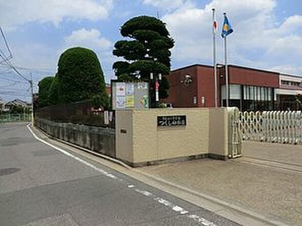 つくし幼稚園(約916m)