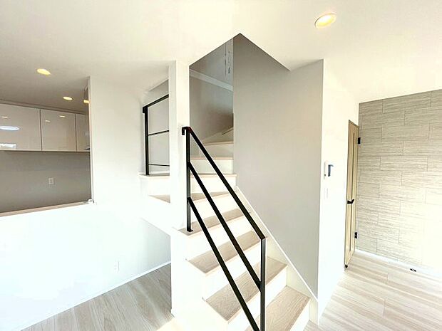 ■リビングイン階段は、家族の会話、一体感を感じられる空間です。