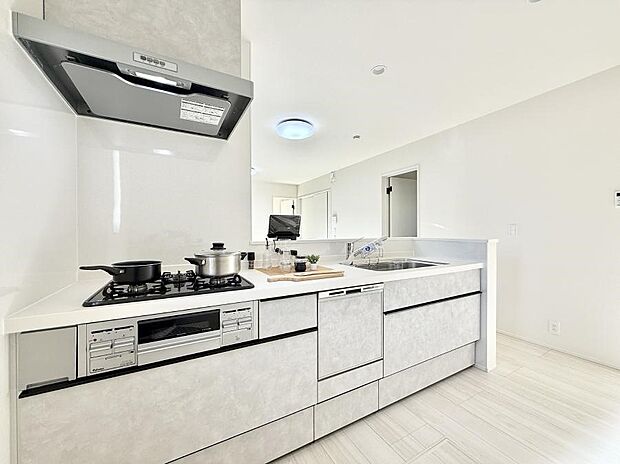 ■料理がもっと楽しくなる、快適なキッチン空間