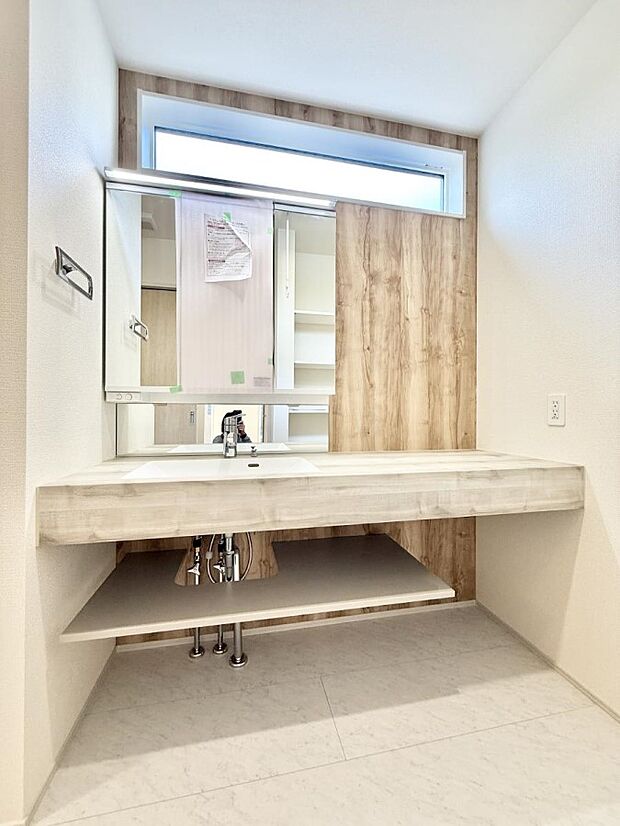 お洒落で清潔感のある洗面所です!