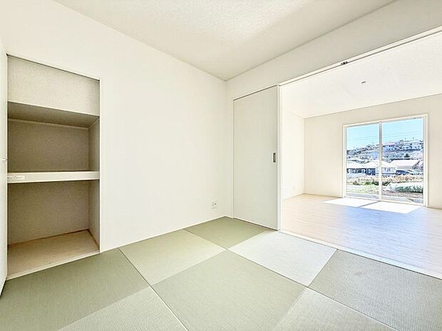 ■ゴロゴロとのんびりできる和室!