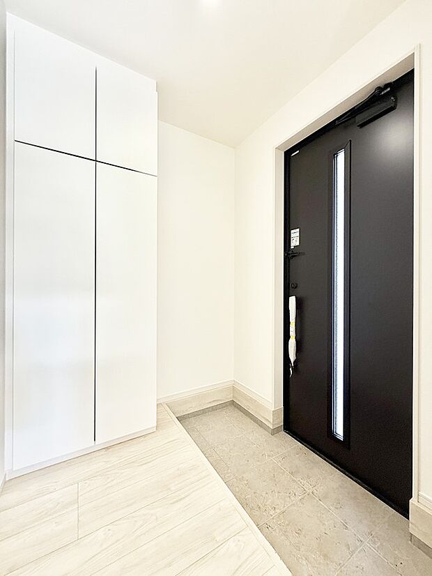 ■ シンプルで美しく、快適な暮らしの入り口