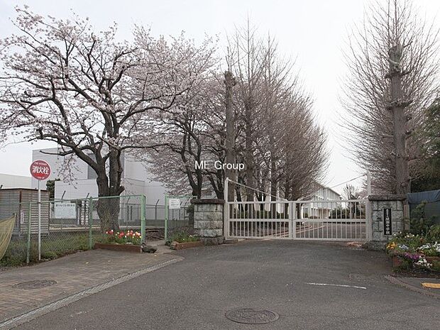 綾瀬市立綾瀬中学校（約1,500m・徒歩19分）