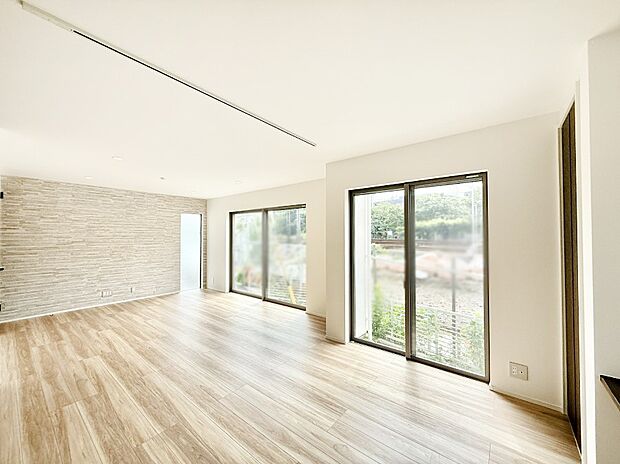 【リビング】■自然と会話が生まれる、心地よいひととき