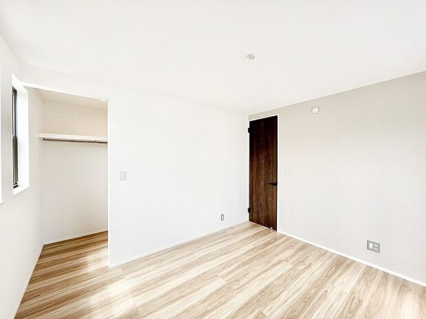 【子供部屋】■読書や趣味リモートワークなどさまざまな用途に対応できる柔軟さがあります