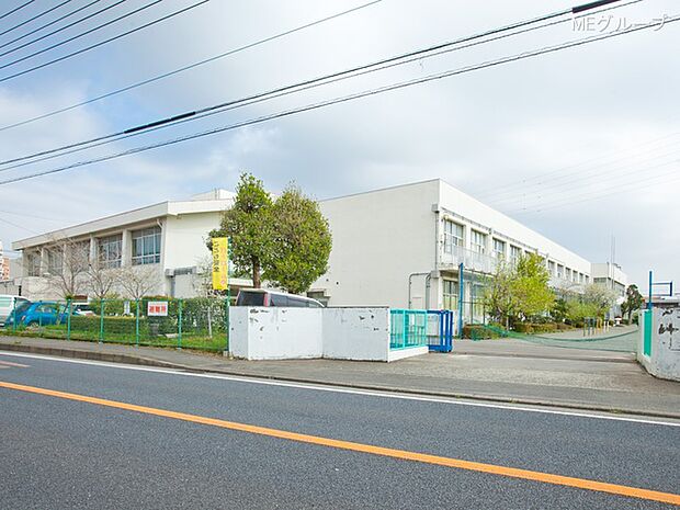 座間市立相模が丘小学校（約750m・徒歩10分）