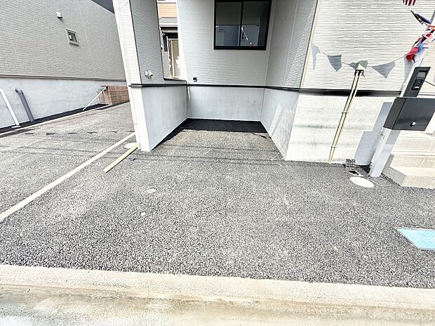 【駐車場】■毎日の駐車が快適に