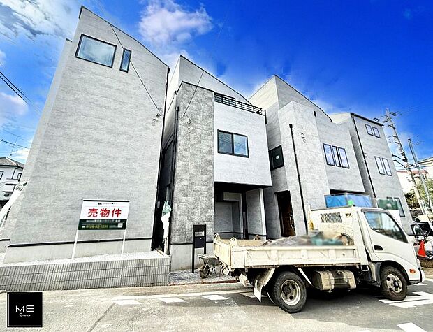 【現地外観写真】■家族みんなが笑顔で過ごせる、安心感のある住まい