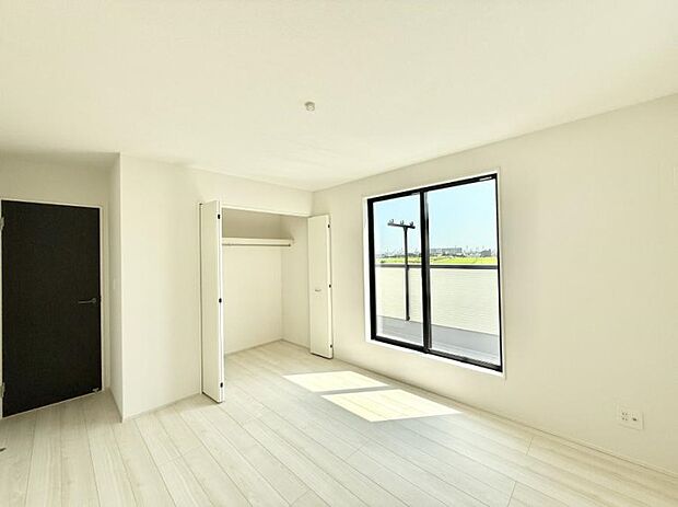 【寝室】■快適な環境で、日常の疲れを癒せる空間