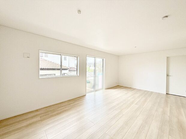 【ダイニング】■自然と心がほどける、リラックスできる場所