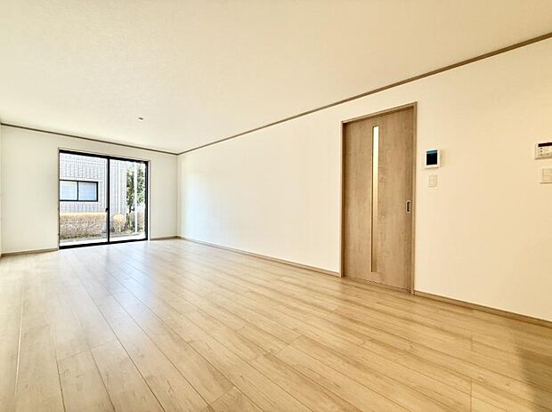 【ダイニング】■ふとした瞬間に幸せを感じる、心地よい場所