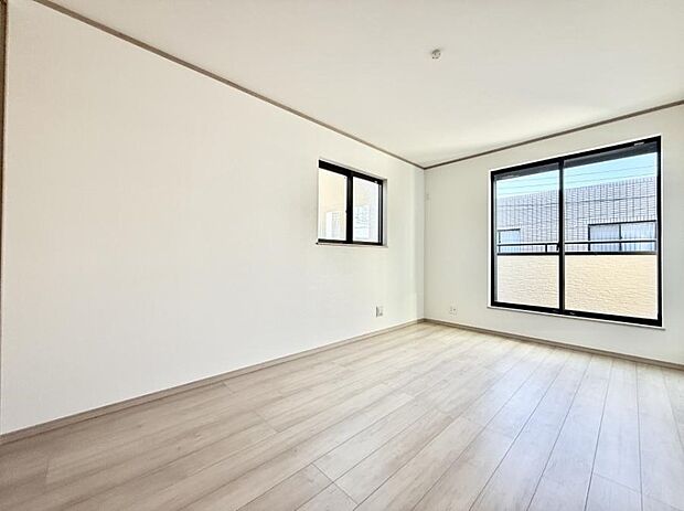 【寝室】■快適な環境で、日常の疲れを癒せる空間