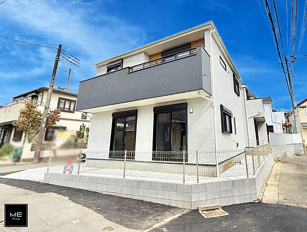 【現地外観写真】■暮らしを豊かにする充実した仕様設備で快適に