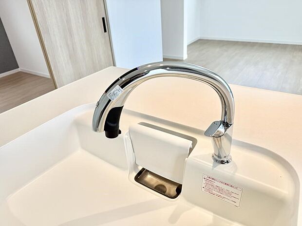 【浄水器】■清潔でおいしい水を手軽に供給してくれます