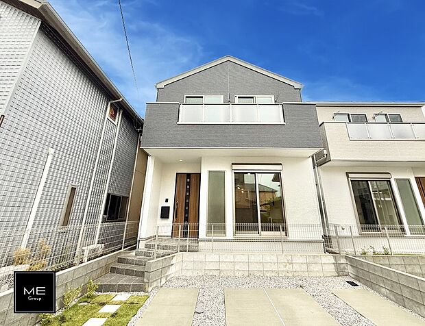 【現地外観写真】■暮らしを豊かにする充実した仕様設備で快適に