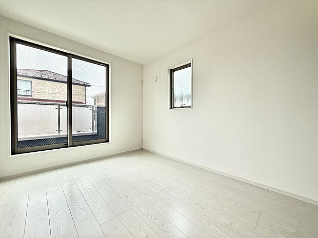 【洋室】■優雅で穏やかな時間が流れる空間