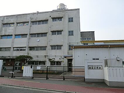 横浜市立桂台小学校 900m(12分)