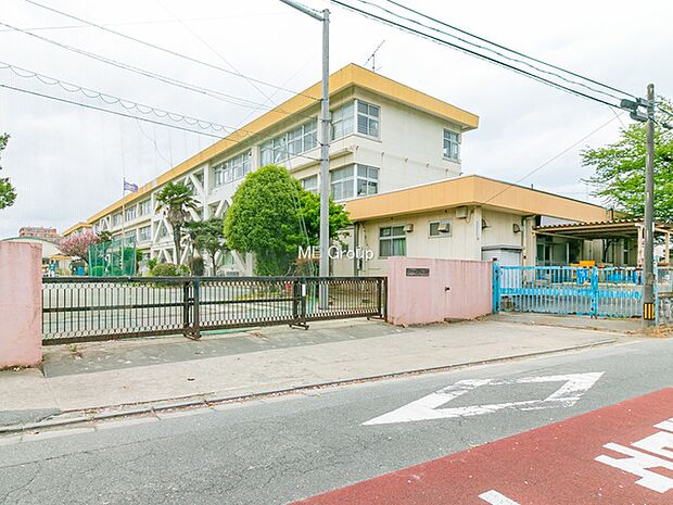 八王子市立散田小学校（約260m・徒歩4分）