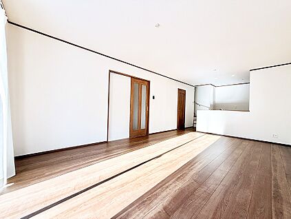 リビングダイニング