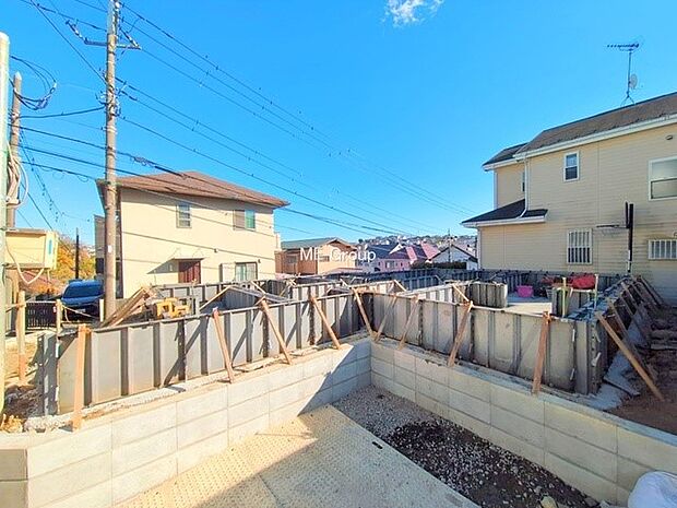 【現地外観写真】■暮らしを豊かにする充実した仕様設備で快適に