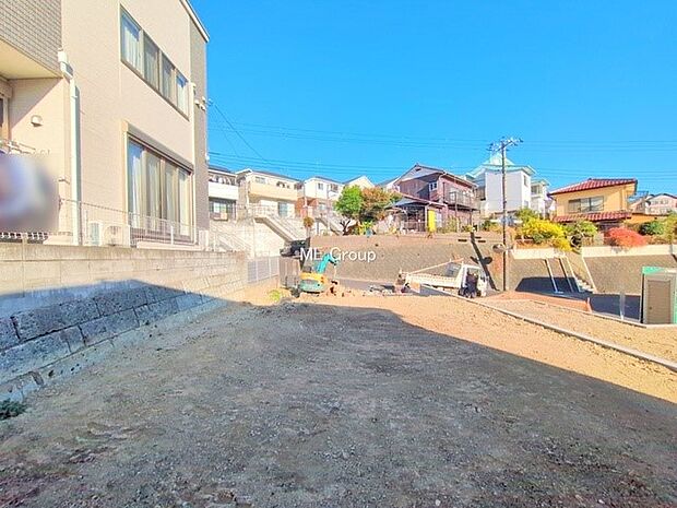 【現地外観写真】■家族みんなが笑顔で過ごせる、安心感のある住まい