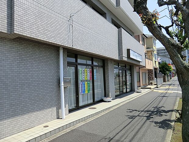 久里浜横井クリニック（約600m・徒歩8分）