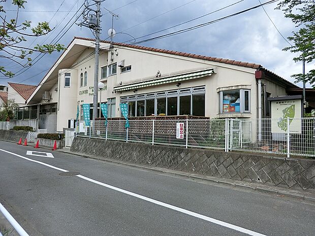 クローバー保育園（約700m・徒歩9分）