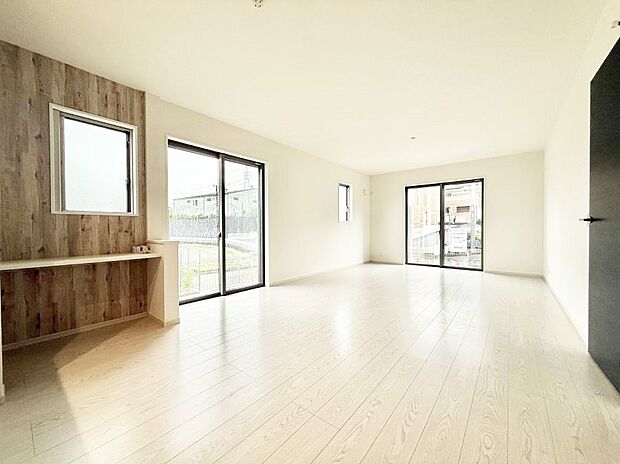 【リビング】■心落ち着く場所、ゆったり過ごせるリビング