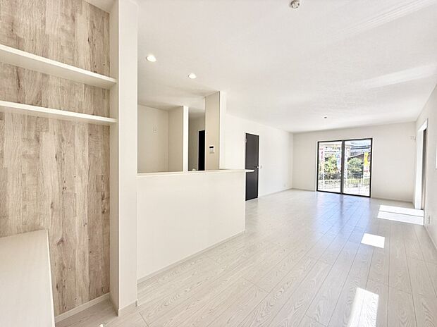 【ダイニング】■何気ない毎日を特別にする、癒しの空間