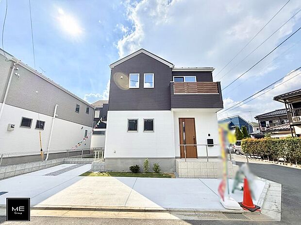 【現地外観写真】■暮らしを豊かにする充実した仕様設備で快適に