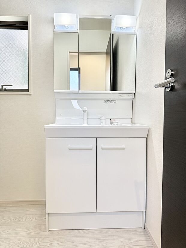 【洗面台・洗面所】■清潔感があり、気持ちよく使えます