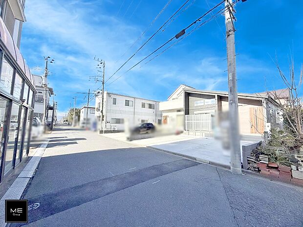 【前面道路含む現地写真】■新しい暮らしが始まる場所で、家族の絆を深める