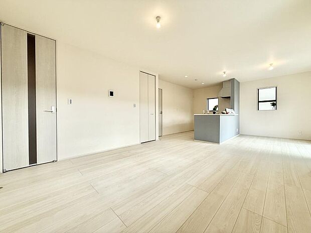 【リビングダイニング】■大切な人と過ごす、あたたかいひととき