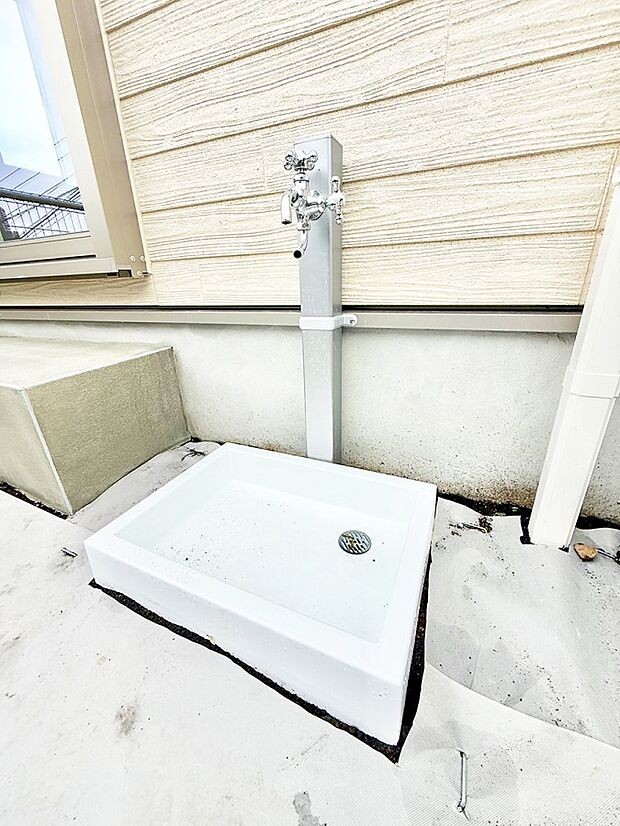 【その他現地】■洗車もご自宅でできる便利な散水栓付き！  