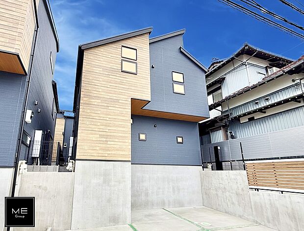 【現地外観写真】■家族みんなが笑顔で過ごせる、安心感のある住まい