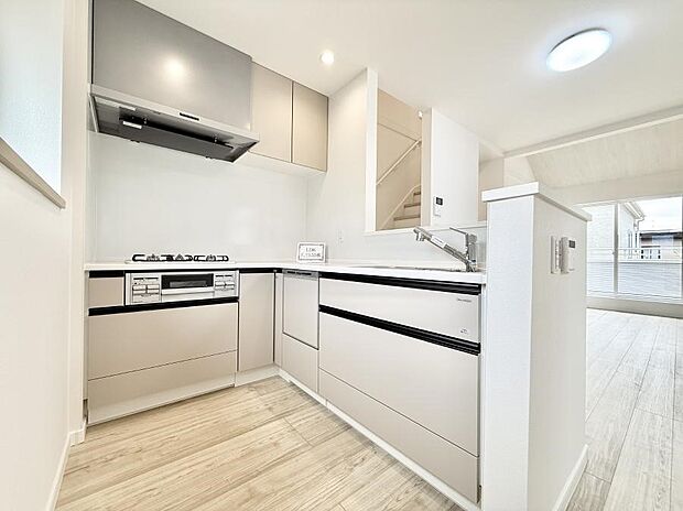 【キッチン】■料理がもっと楽しくなる、快適なキッチン空間