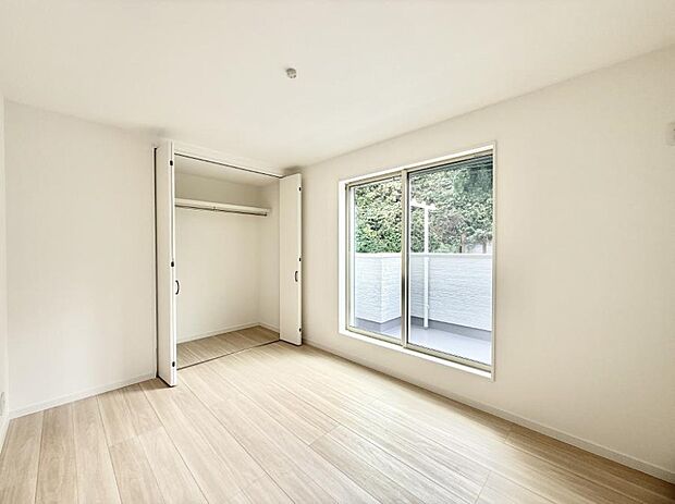 【リビング以外の居室】■シンプルで使いやすい空間がスッキリ感じられます