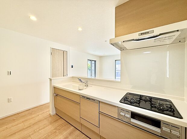 【ダイニングキッチン】■作る楽しみと食べる幸せを届けるキッチン