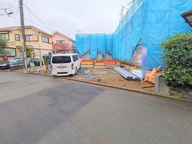 【現地外観写真】■家族みんなが笑顔で過ごせる、安心感のある住まい