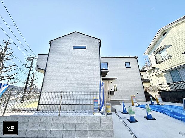 【現地外観写真】■暮らしを豊かにする充実した仕様設備で快適に